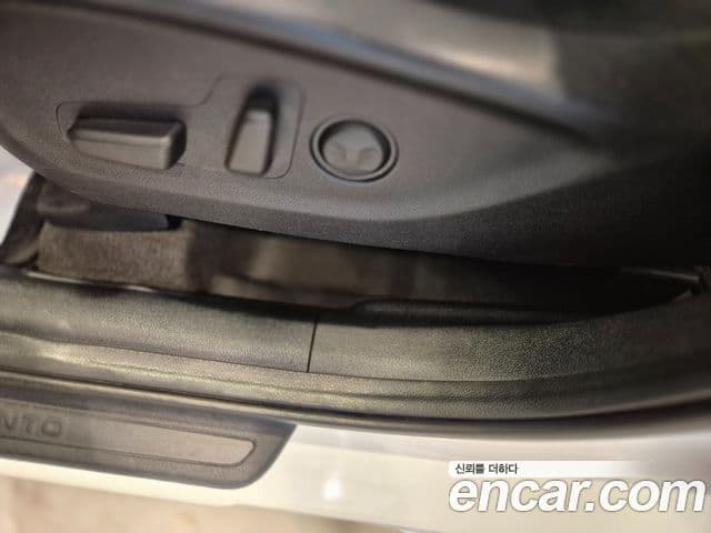 Kia All New Sorento Prestige, 2015 17