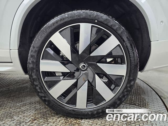 Volvo XC90 2세대 T8 Ultimate Bright гибрид, 2024 6