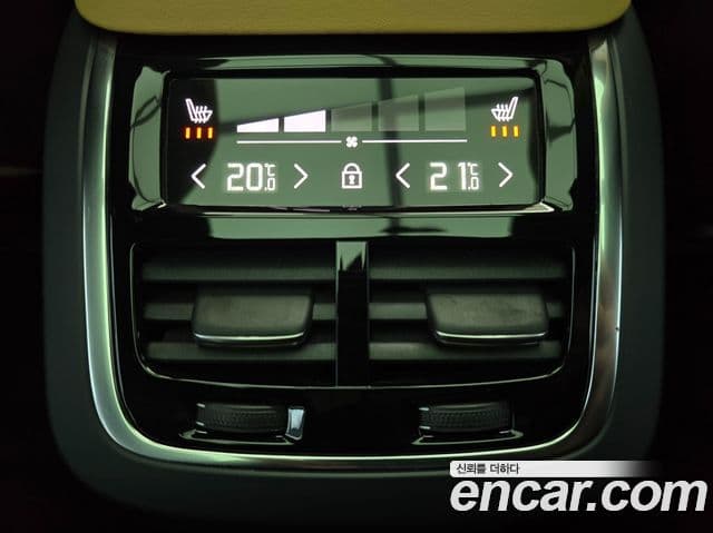 Volvo XC90 2세대 T8 Ultimate Bright гибрид, 2024 18