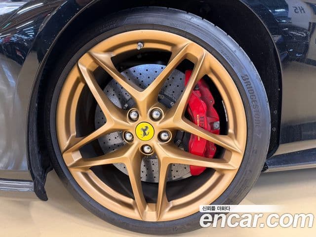 Ferrari 로마 3.9 Spyder, 2024 8