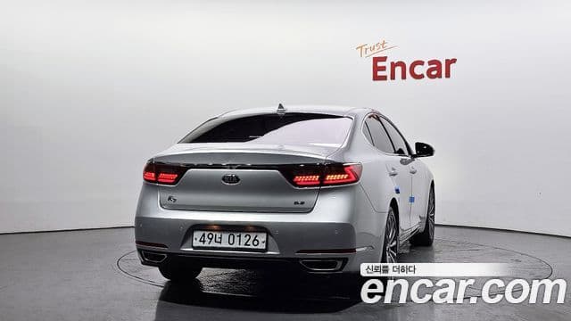 Kia All New K7 3.3 GDI Limited Edition, 2017 4