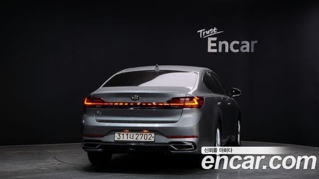 Kia K7 Premier Standard, 2021 4