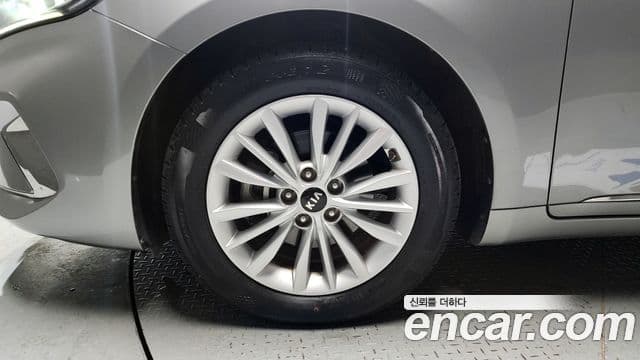 Kia K7 Premier Standard, 2021 все фото