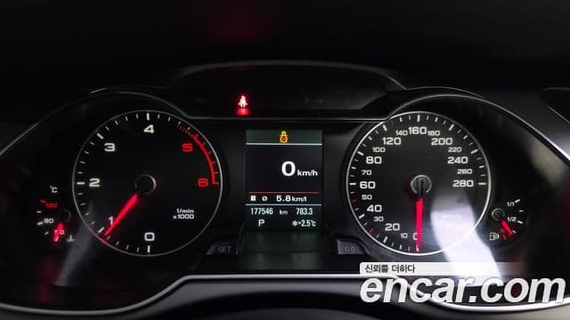 Audi New A4 B8, 2014 8