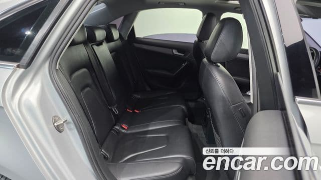 Audi New A4 B8, 2014 12