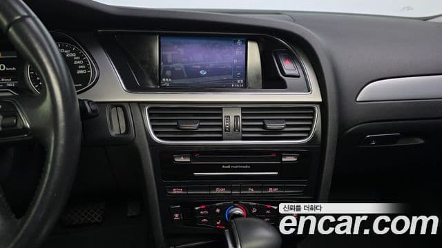 Audi New A4 B8, 2014 14