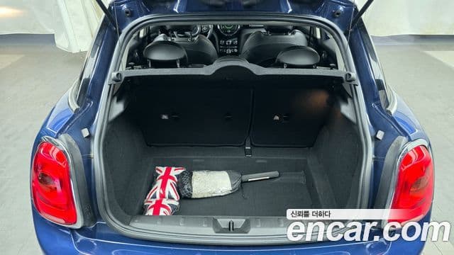 Mini Cooper D 3세대, 2018 20