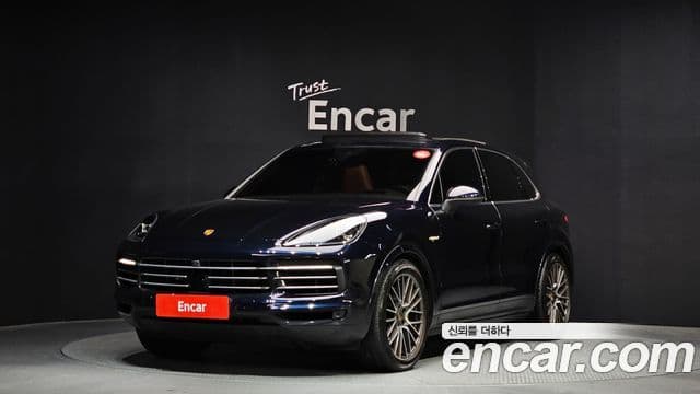 Porsche Cayenne (PO536) 3.0 E-гибрид, 2022 1