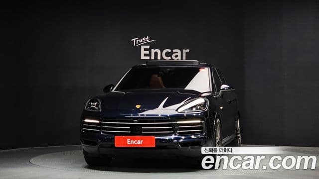 Porsche Cayenne (PO536) 3.0 E-гибрид, 2022 3