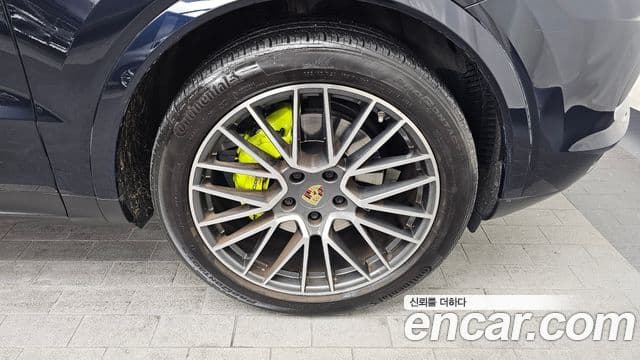 Porsche Cayenne (PO536) 3.0 E-гибрид, 2022 все фото