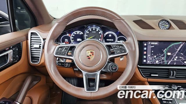 Porsche Cayenne (PO536) 3.0 E-гибрид, 2022 13