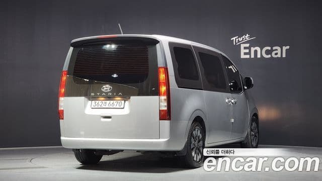 Hyundai Staria Modern, 2023 2
