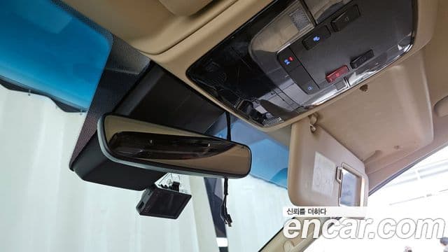 Hyundai Staria Modern, 2023 17