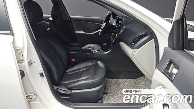 Kia K5 Special, 2013 11