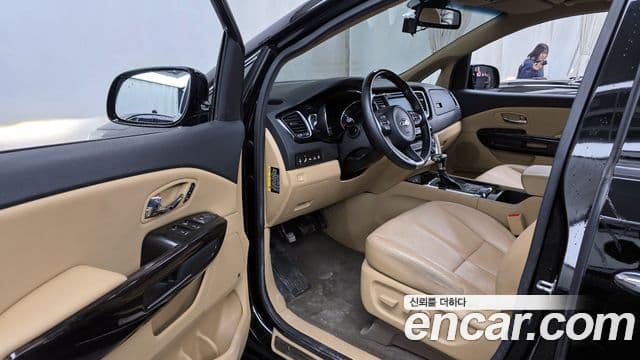 Kia All New Carnival Special, 2018 10