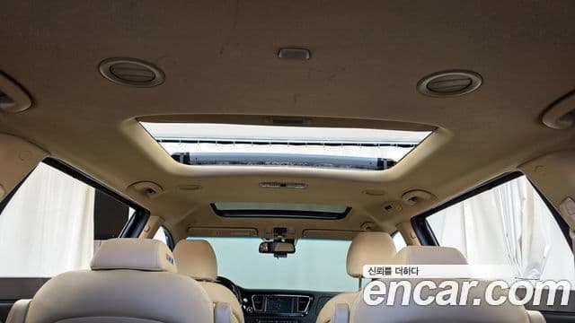 Kia All New Carnival Special, 2018 17