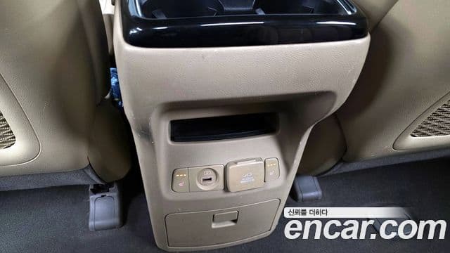 Kia All New Carnival Special, 2018 19