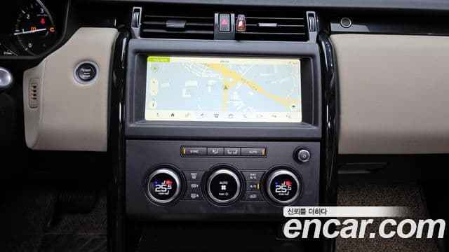 Land Rover Discovery 5 2.0 SD4 SE, 2020 15