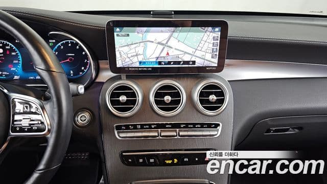 Mercedes-Benz GLC-класс X253 GLC300 4MATIC купе, 2023 14