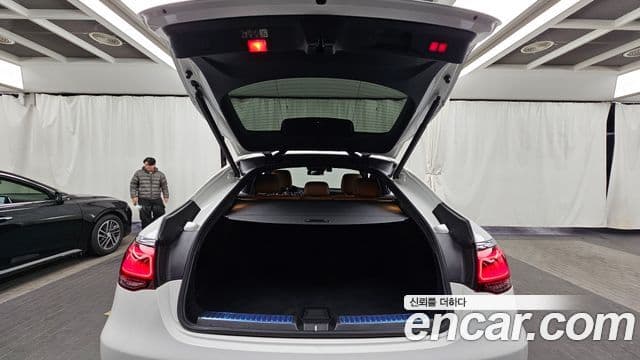 Mercedes-Benz GLC-класс X253 GLC300 4MATIC купе, 2023 20