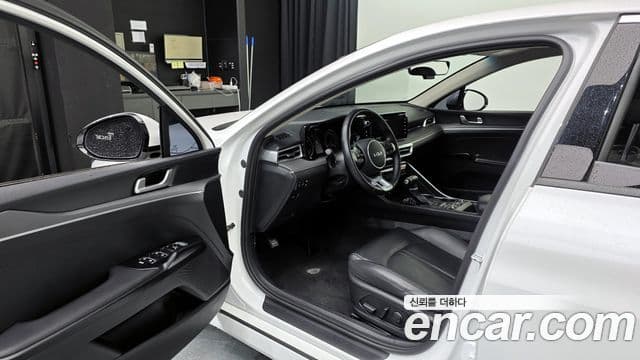 Kia K5 3세대 Trendy, 2023 10