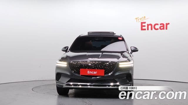 Genesis GV70, 2022 3