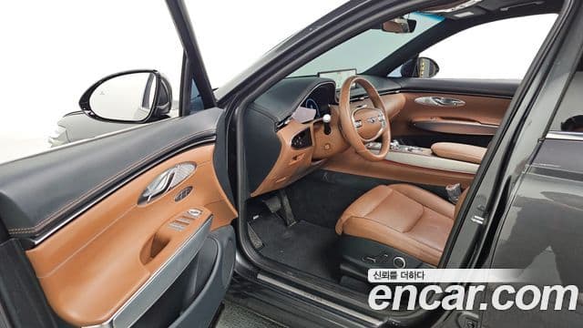 Genesis GV70, 2022 10