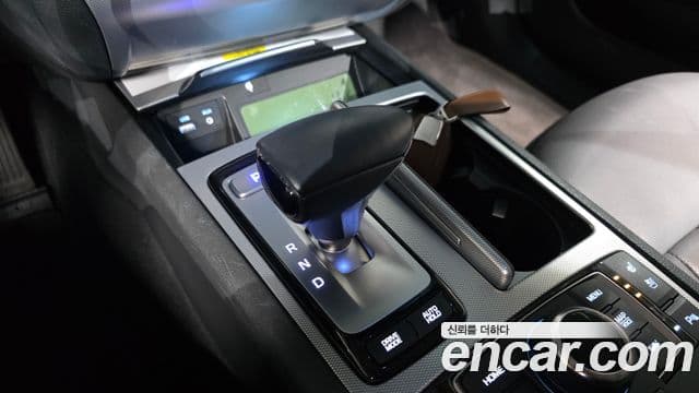 Genesis G80 Prestige, 2017 9