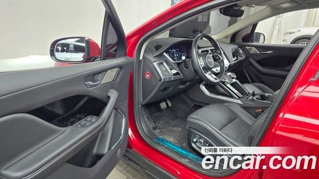 Jaguar I-PACE EV400 HSE, 2019 10