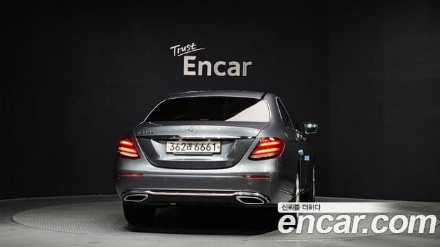 Mercedes-Benz E-класс W213 Exclusive, 2019 4