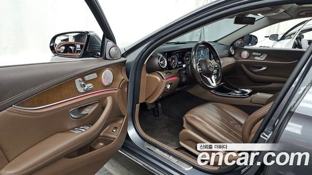 Mercedes-Benz E-класс W213 Exclusive, 2019 10