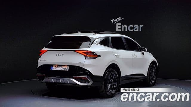 Kia Sportage 5세대 гибрид Signature 2WD, 2022 2
