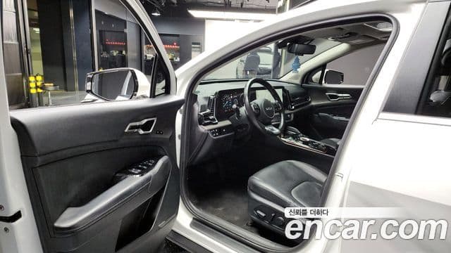 Kia Sportage 5세대 гибрид Signature 2WD, 2022 10