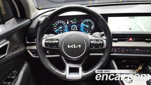 Kia Sportage 5세대 гибрид Signature 2WD, 2022 13