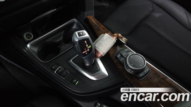 BMW 3시리즈 (F30), 2015 9