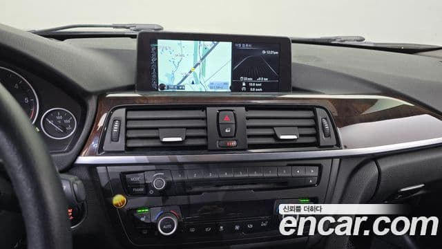 BMW 3시리즈 (F30), 2015 14