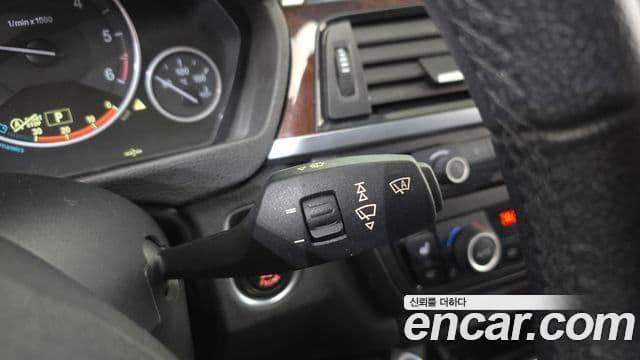 BMW 3시리즈 (F30), 2015 18