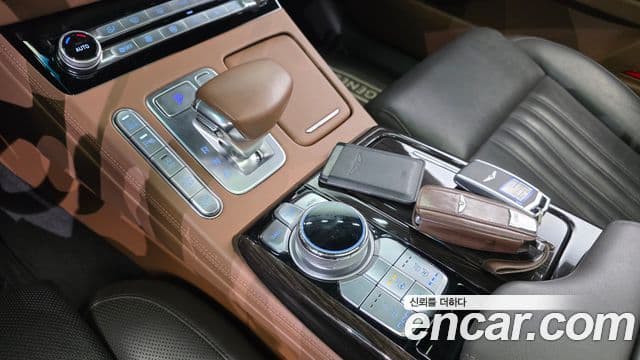 Genesis G90 Premium Luxury, 2019 9