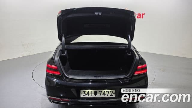 Genesis G90 Premium Luxury, 2019 20