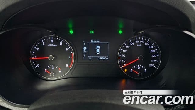 Kia K5 2세대 Noblesse, 2016 8