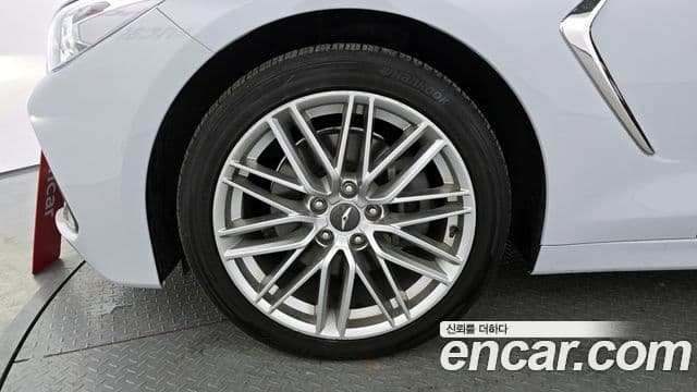 Genesis G70 Elite, 2019 все фото