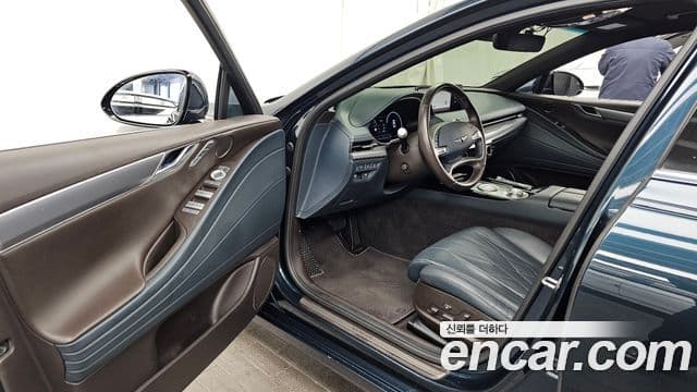 Genesis G80 (RG3) бензин 2.5 турбо AWD, 2022 10