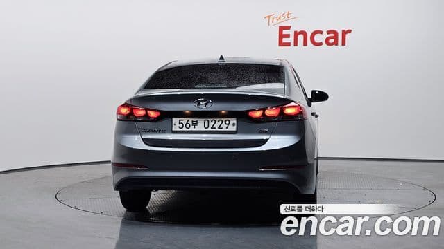 Hyundai Avante AD 1.6 GDI Smart, 2017 4