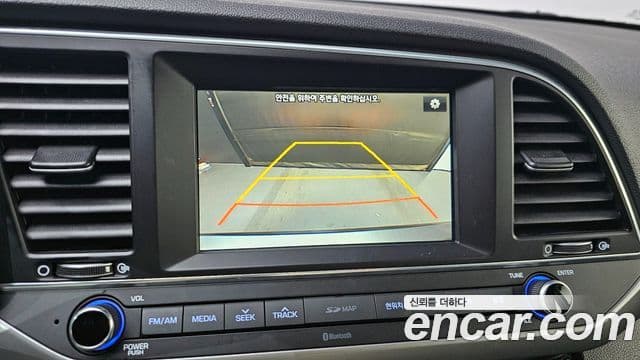 Hyundai Avante AD 1.6 GDI Smart, 2017 16