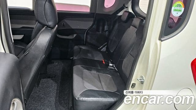 Kia Ray Deluxe, 2014 12