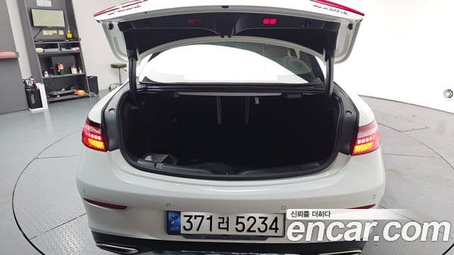 Mercedes-Benz E-класс W213 E450 4MATIC купе, 2021 20