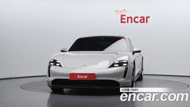 Porsche 타이칸 4S, 2021 3