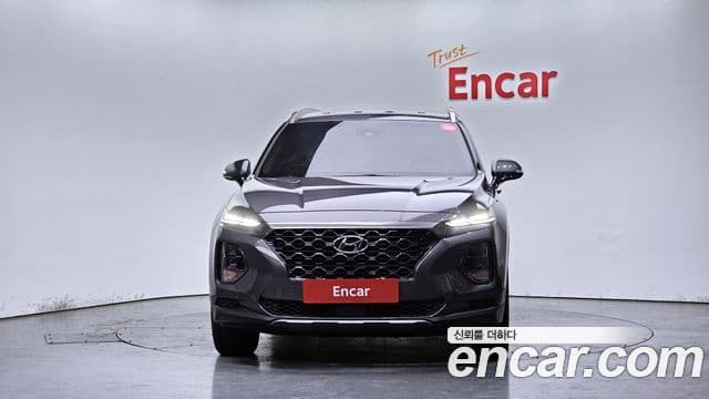 Hyundai Santa Fe TM Exclusive Special, 2019 3
