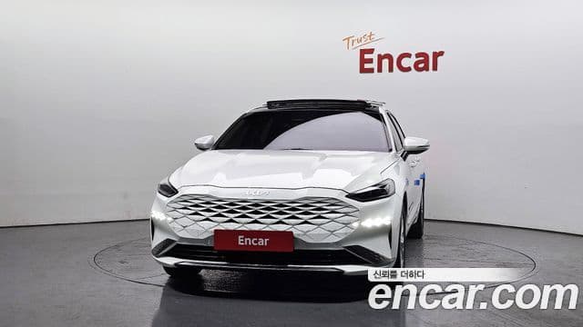 Kia K8 Trendy(арендный автомобиль), 2023 3