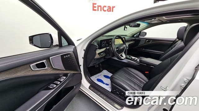 Kia K8 Trendy(арендный автомобиль), 2023 10